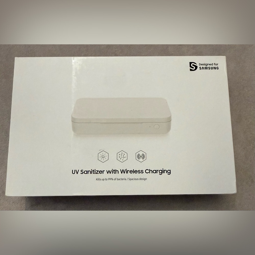 Samsung UV Sanitizer with Wireless Charging Brand New In Box UV-C Sterilizer